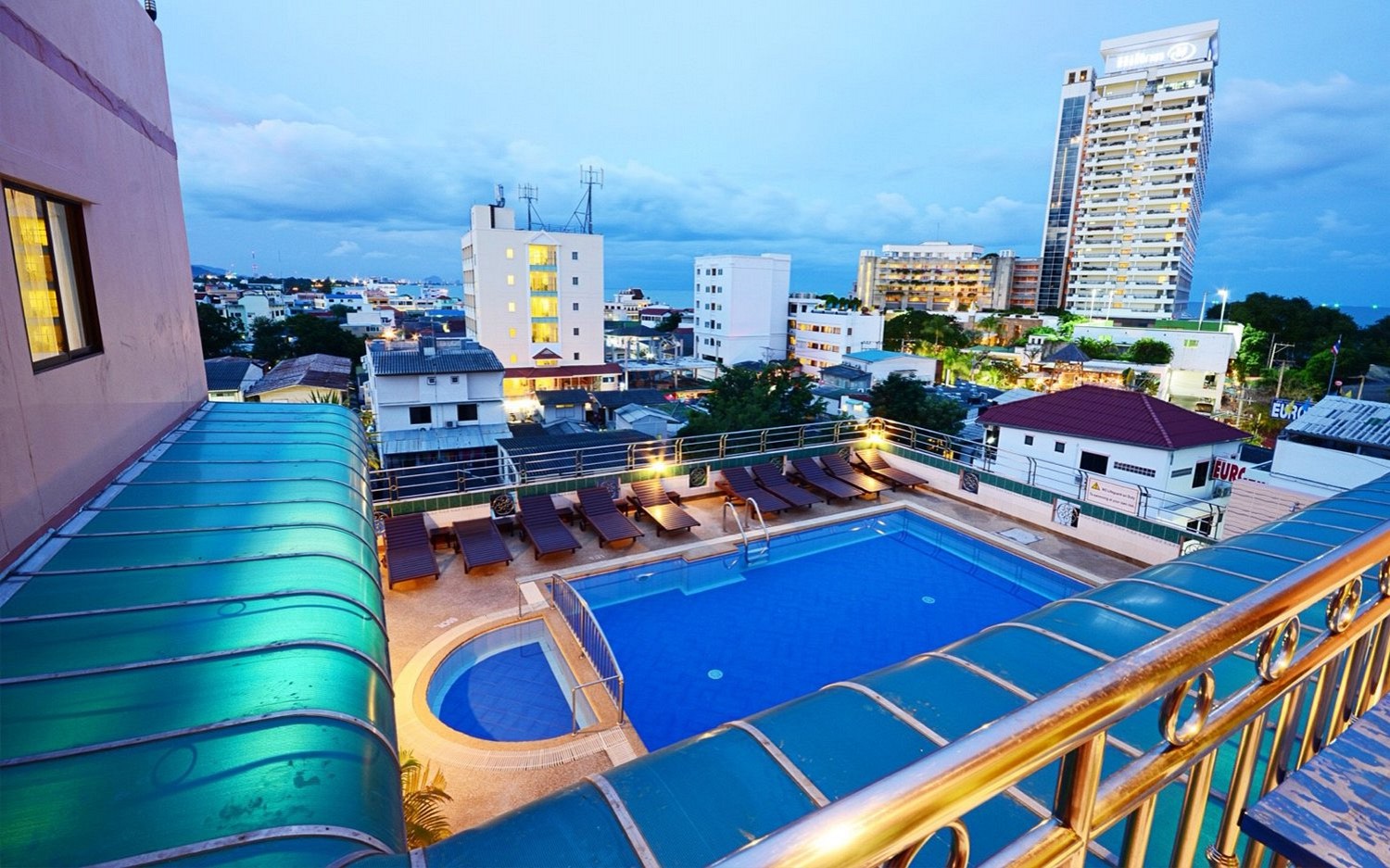 Thipurai City Hotel (2)