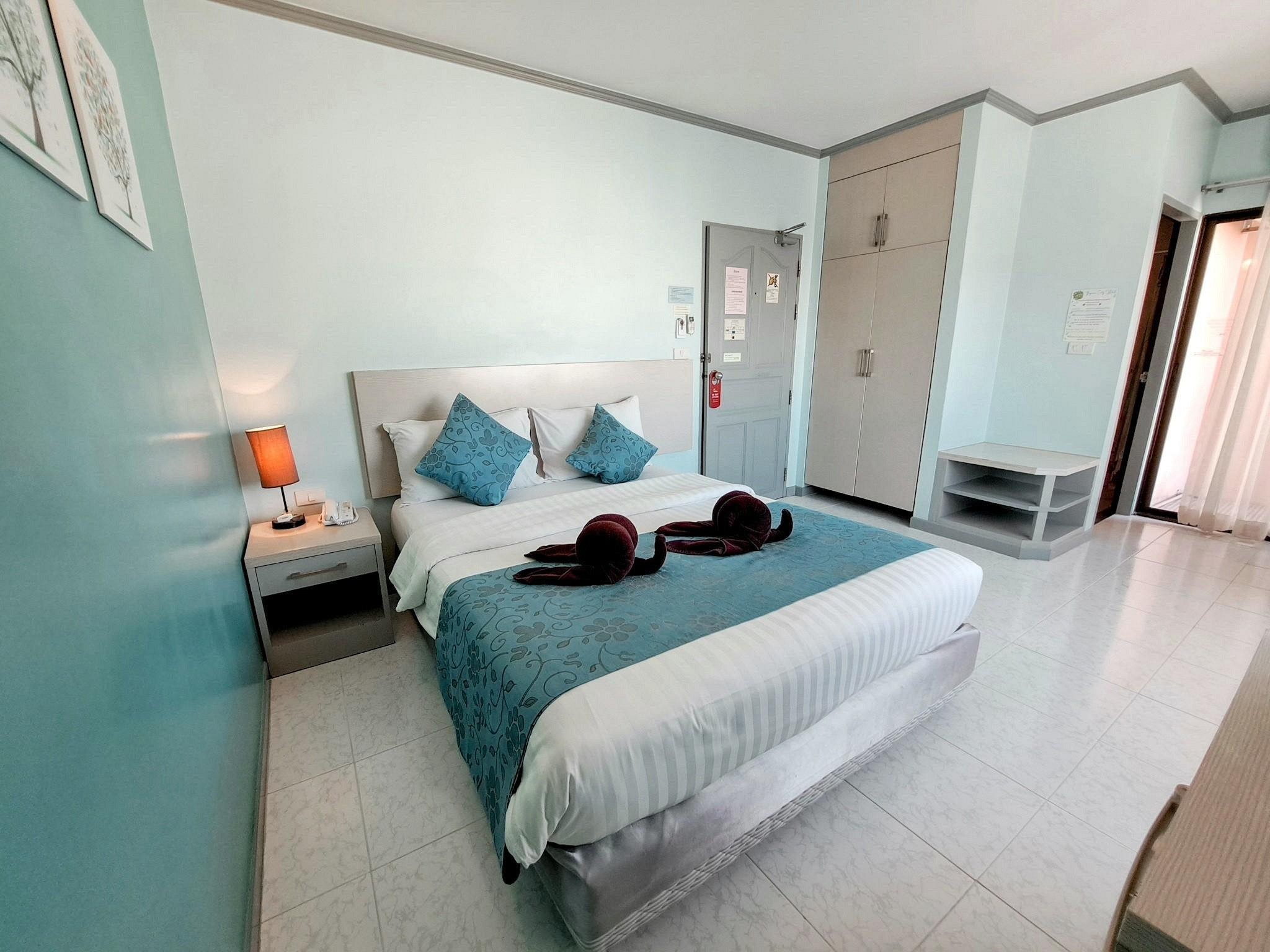 Thipurai City Hotel (8)